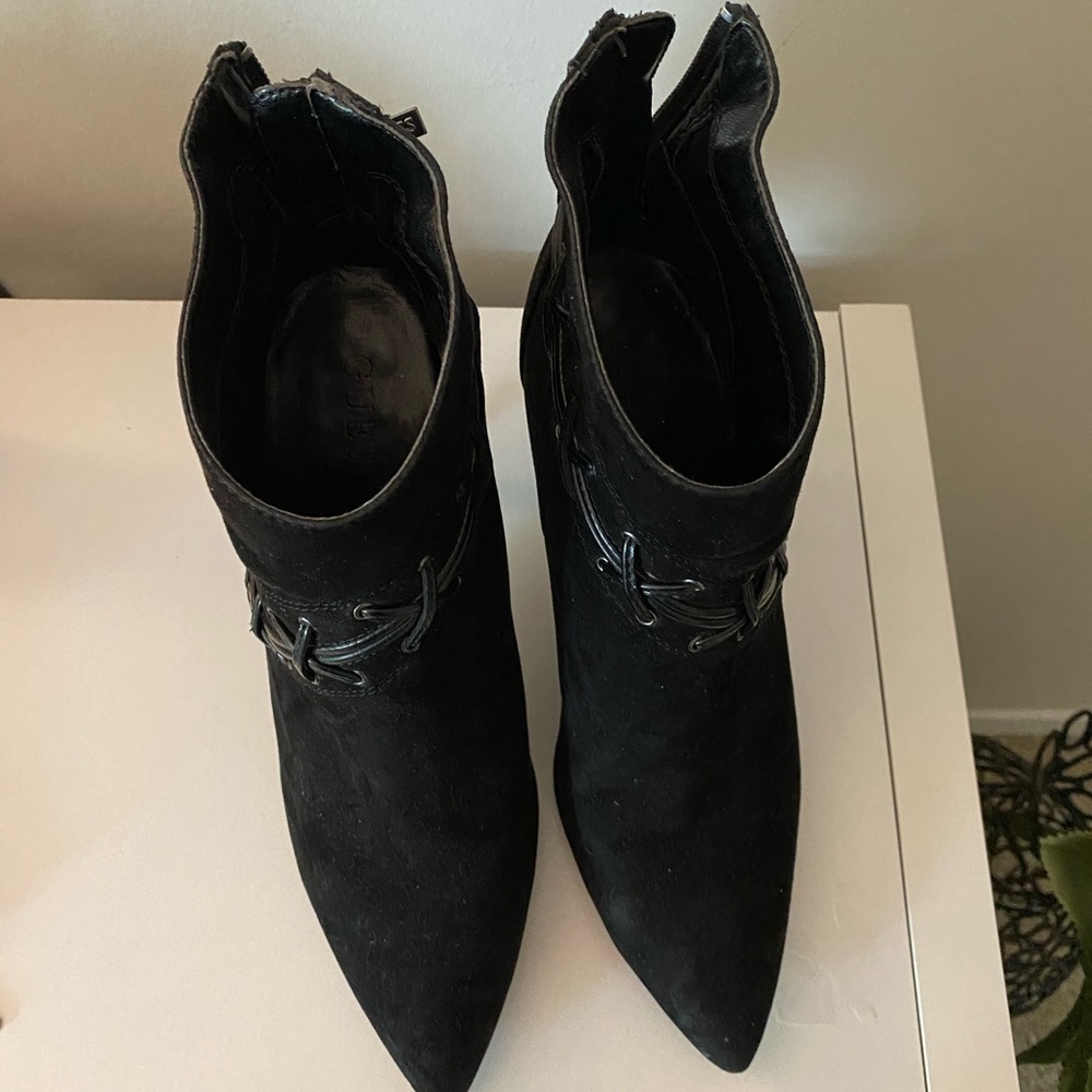 Guess Ankle Booties